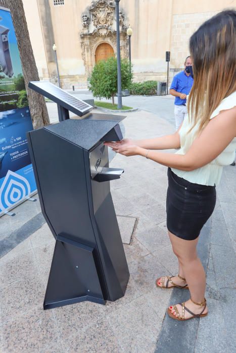 Orihuela instala dispositivos de gel en sus calles