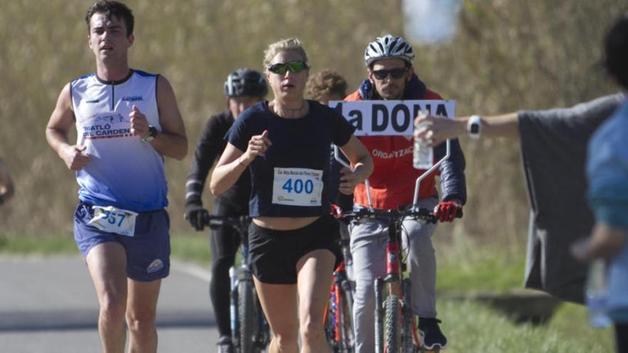 Enric Roura i Vilja Larme s&#039;imposen a la Mitja Marató de Banyoles