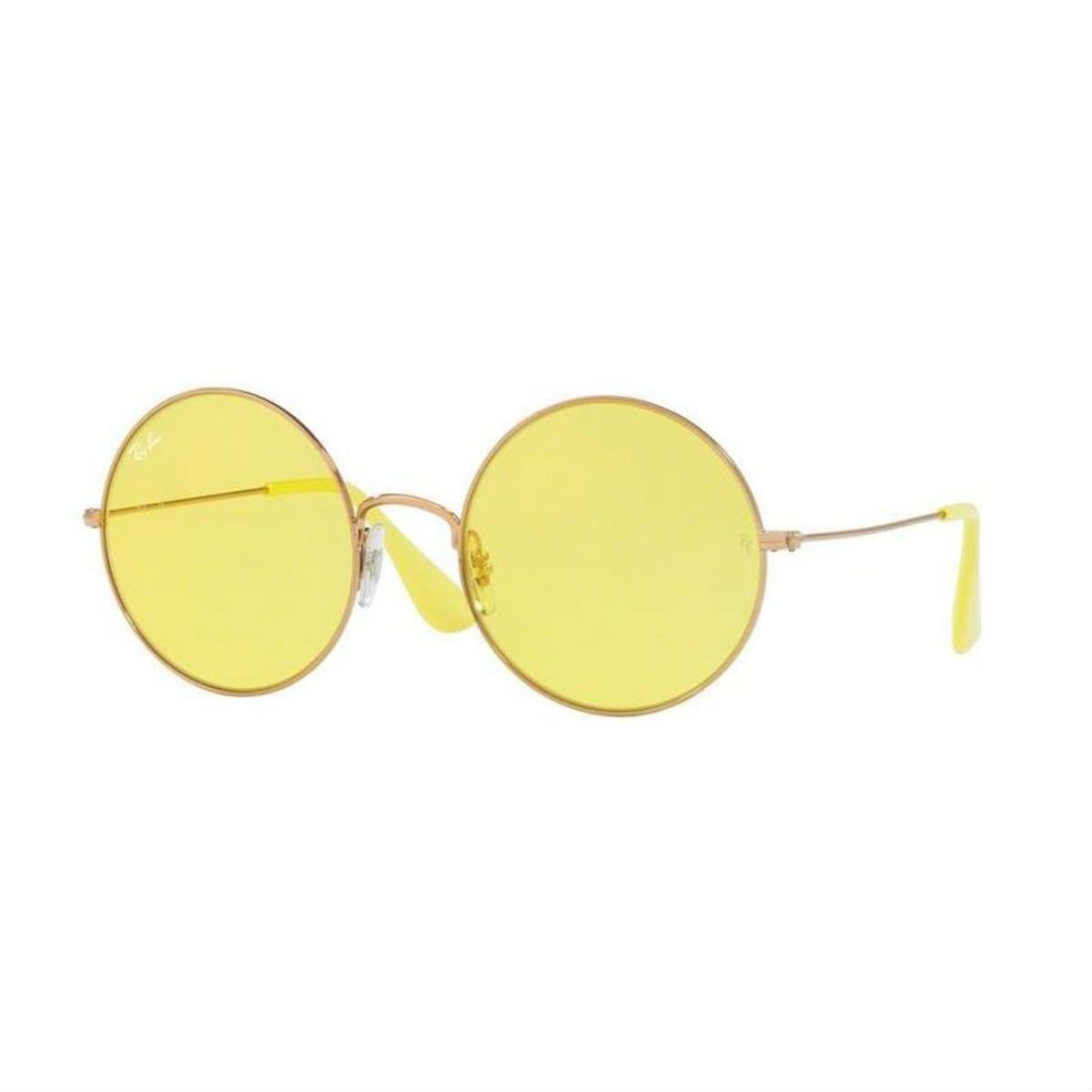 Prendas y complementos en amarillo: gafas de Ray ban