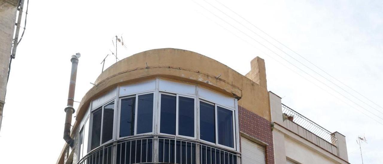 Una vivienda en venta en Alzira, en una imagen de archivo.