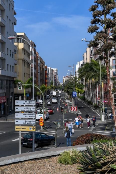 Obras de la MetroGuagua en la calle Venegas