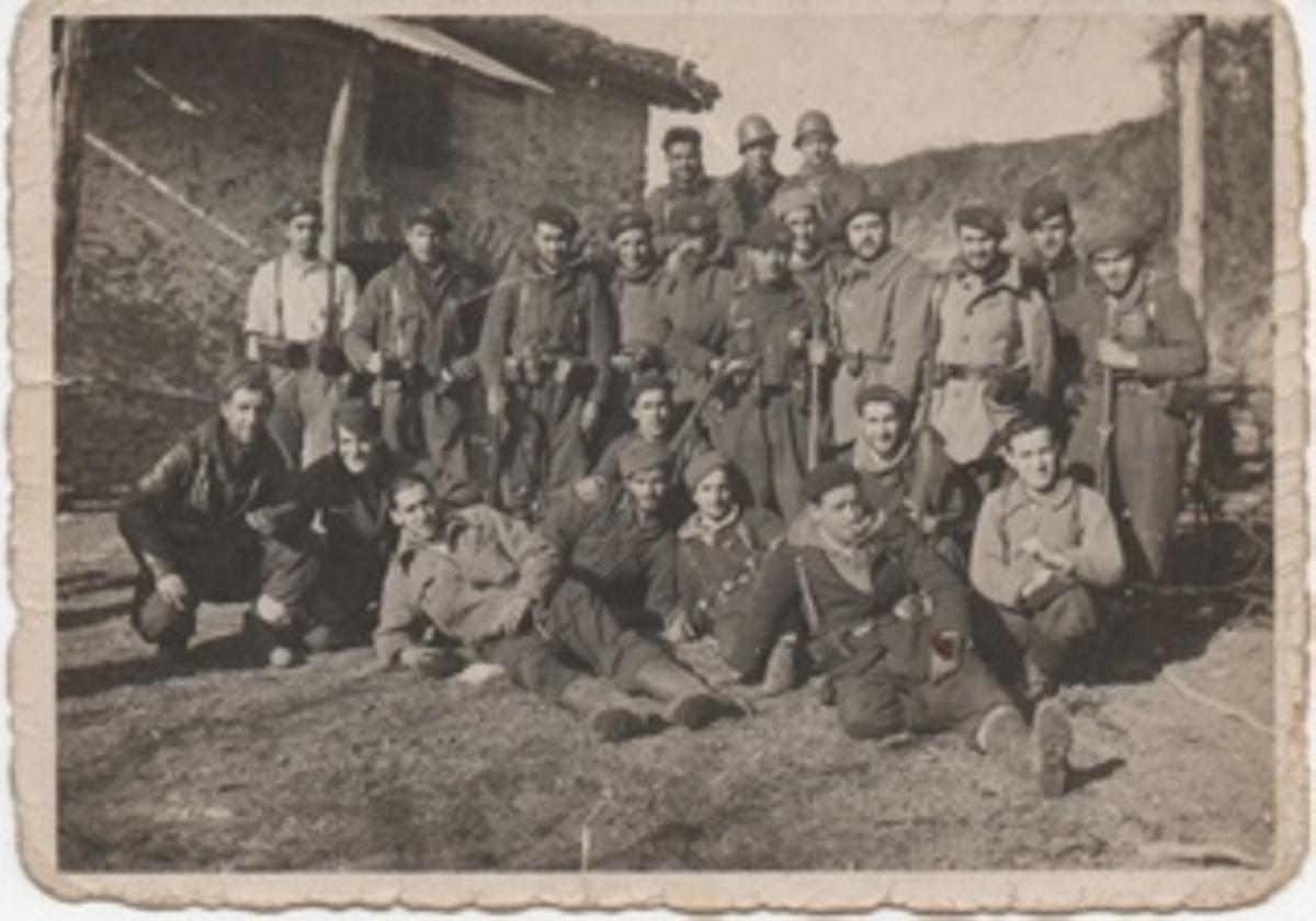 José Antonio Urquijo, de Bilbao, en el Batallón Otxandiano en 1936