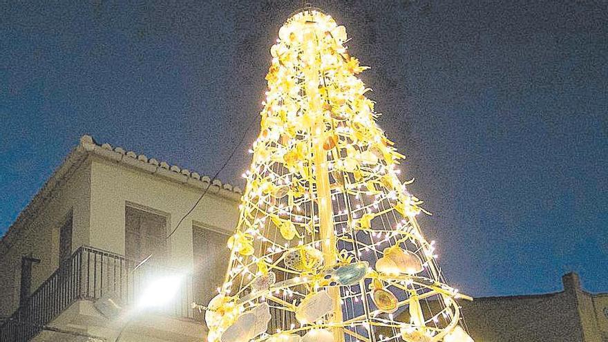 El árbol de Navidad de Gilet en el 2020.
