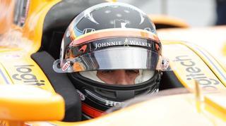 Fernando Alonso homenajea a Nicky Hayden en Indianápolis
