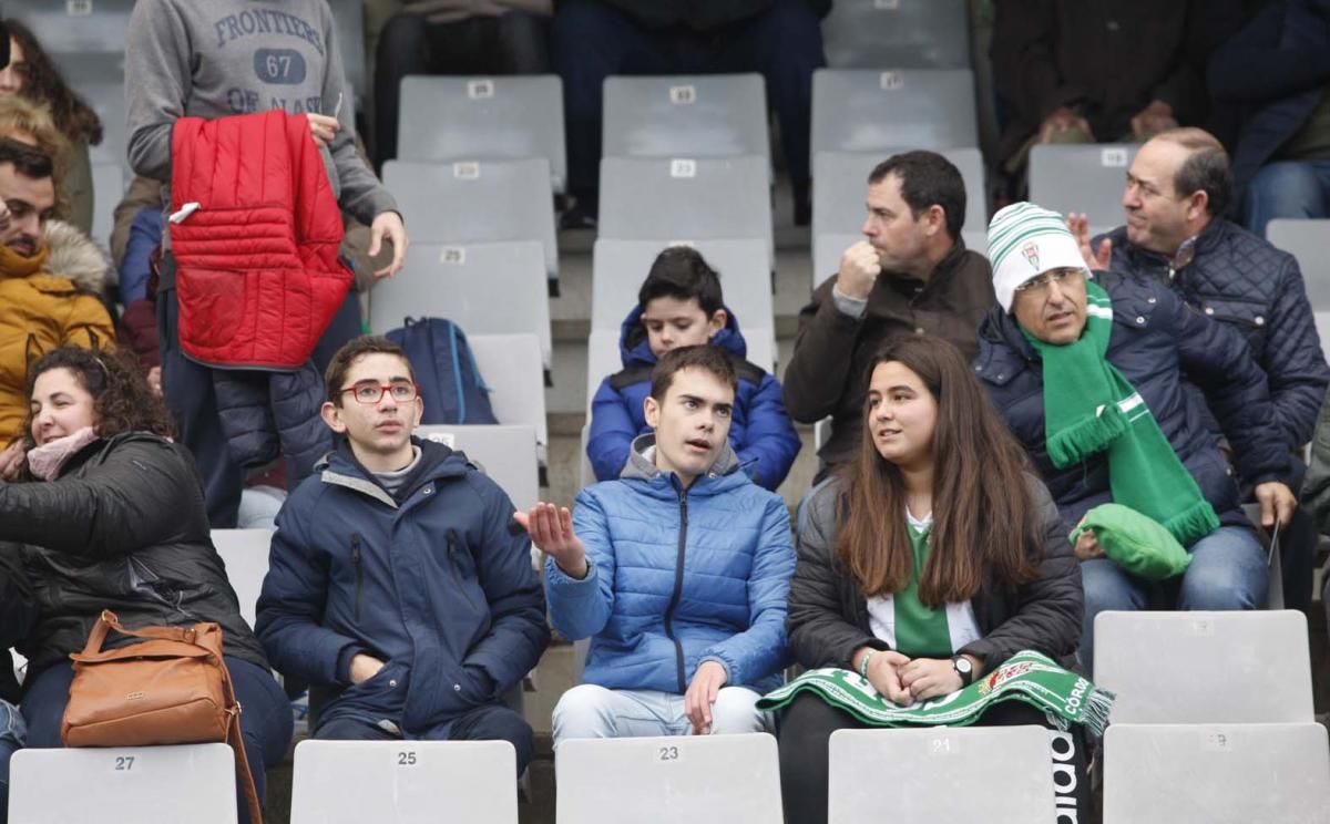 Los aficionados en el Arcángel