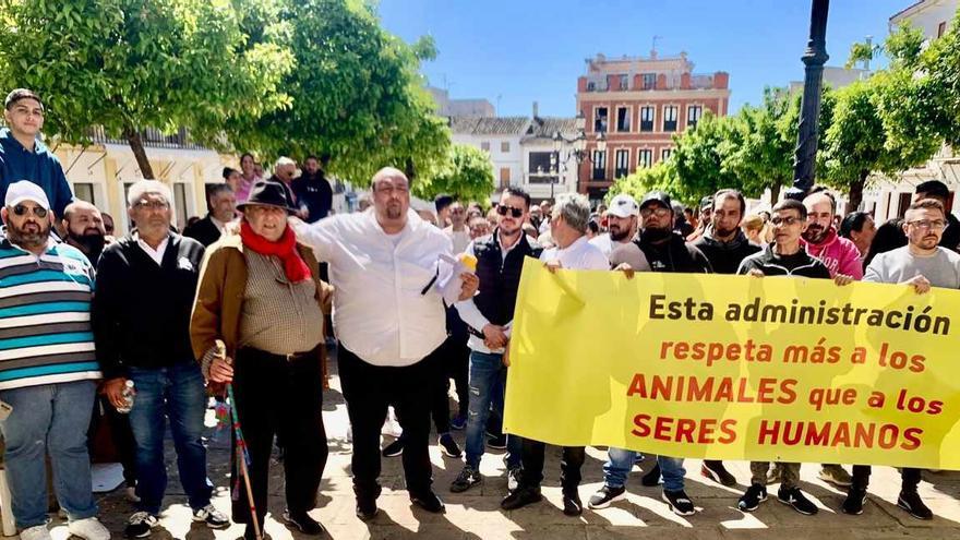 Una manifestación en Bujalance pide la reapertura de un caso de supuesto asesinato hace 32 años