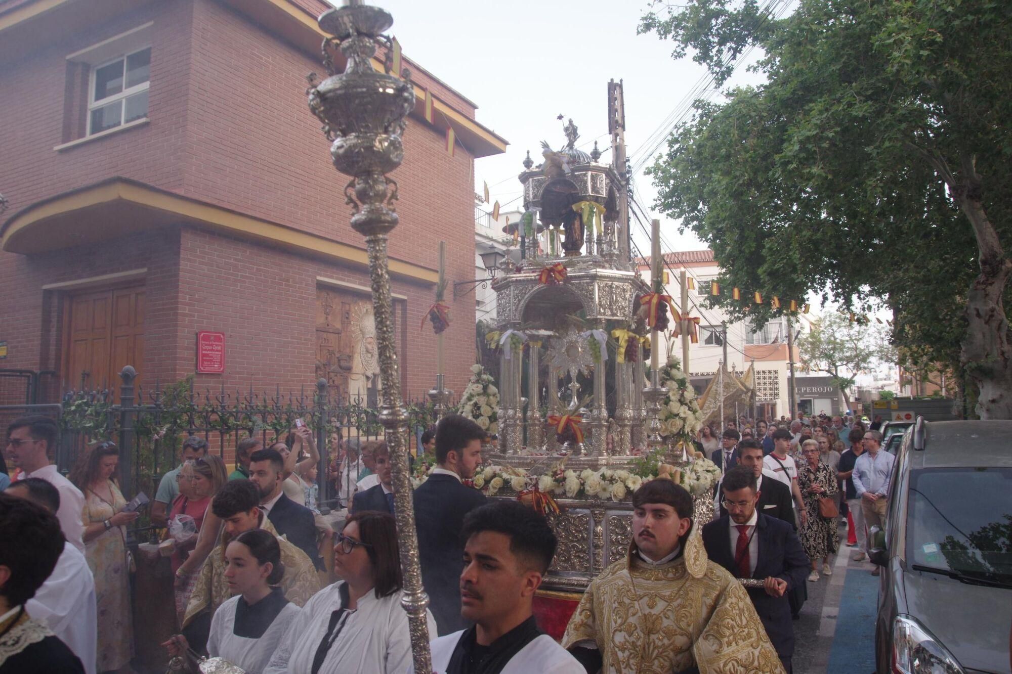 Imágenes de la procesión del Corpus, en Pedregalejo