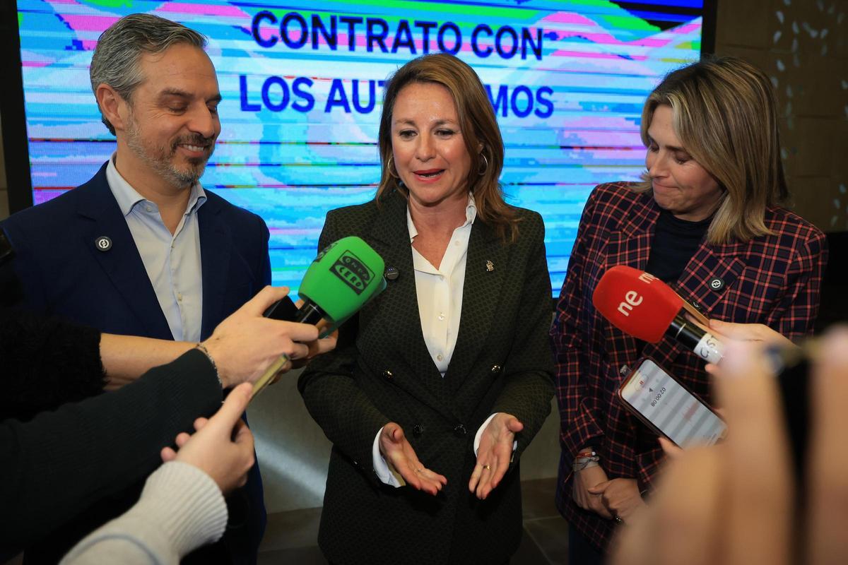 Acto de presentación del contrato de los autónomos del PP en Castellón