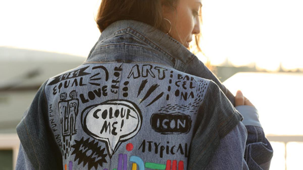 Iconic Jacket de Desigual con dibujos