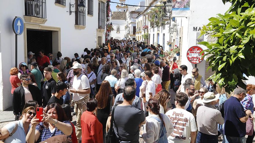 Rafael Barón: &quot;Es una pena que haya colas en los Patios, pero las cosas buenas se hacen esperar&quot;