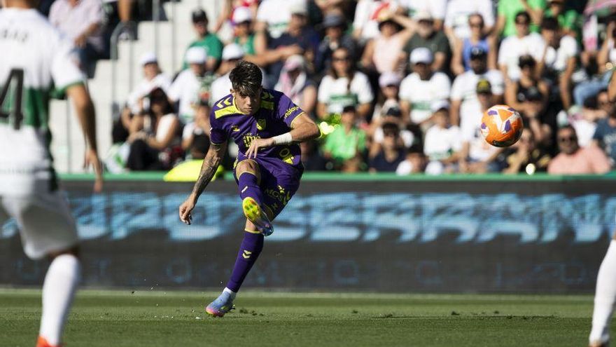 Segunda División 2024 - 2025: Elche - Málaga CF