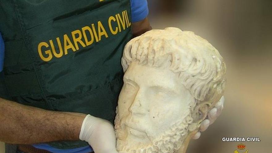 La Guardia Civil recupera una cabeza de mármol de Marco Aurelio de gran valor