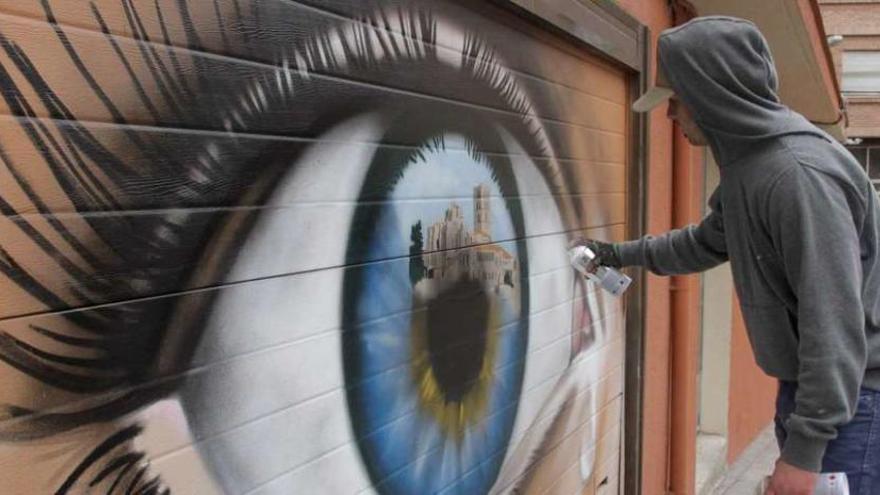 Zamora en la pupila de un ojo es uno de los murales que se pueden ver en la zona.