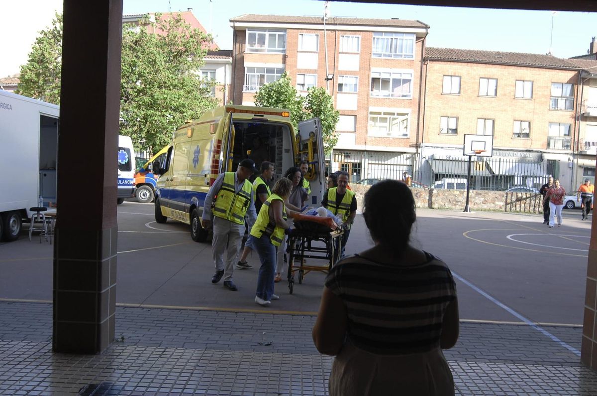 La herida por caer de una talanquiera, entrando en el hospital de campaña en el Colegio de las Eras