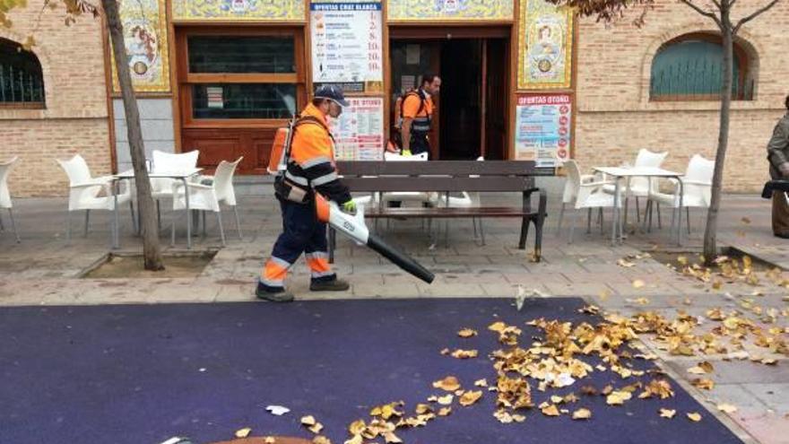 Las sopladoras entran en acción