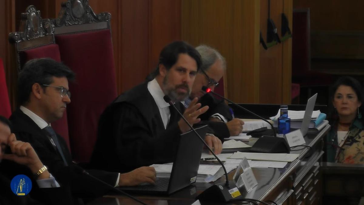 Raúl Montaño, abogado de Ricardo Cabezas.