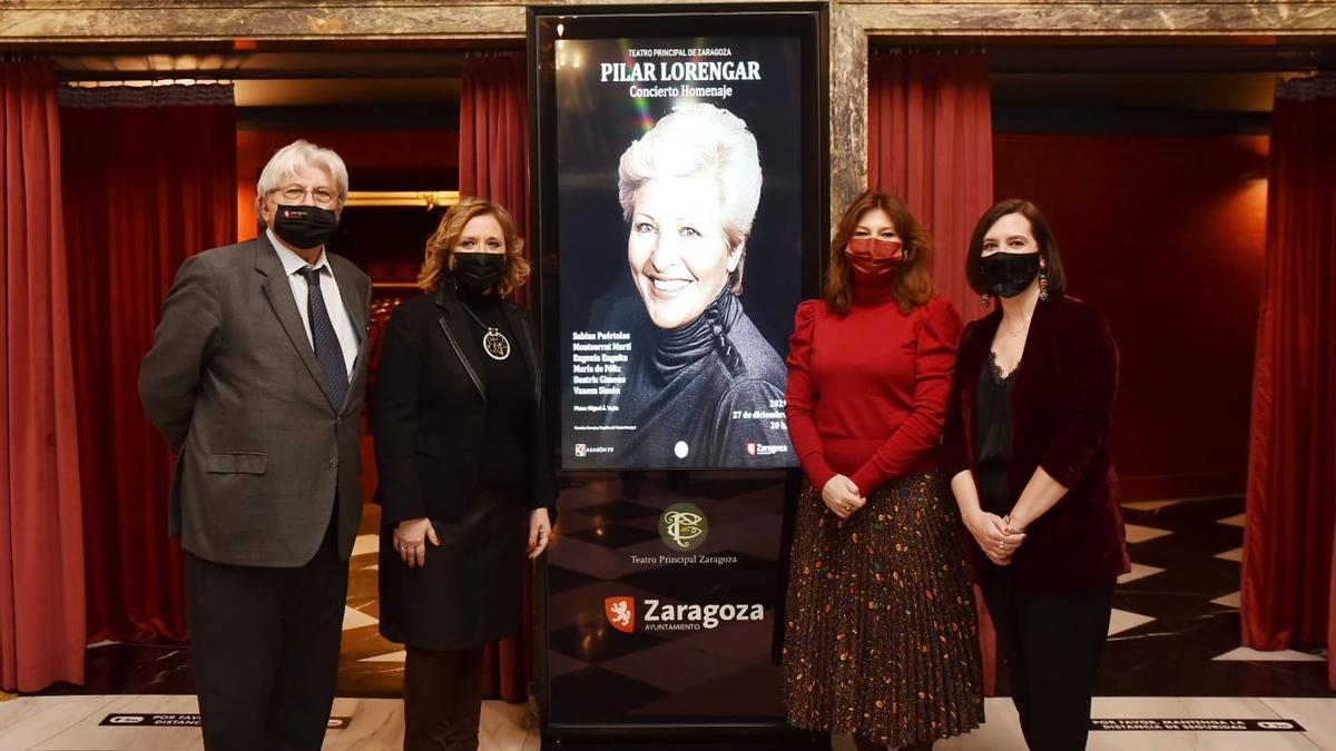 La gala homenaje a Pilar Lorengar se ha presentado hoy en el Teatro Principal de Zaragoza.