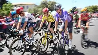 Jhonatan Narváez se lleva el esprint de Cosenza y Ciccone se viste de rosa