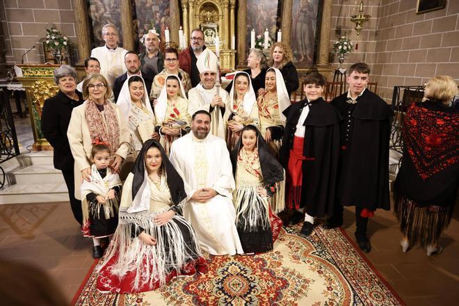 Monroy honra a Las Purificás