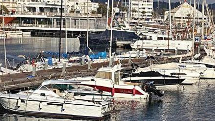 Parte de las instalaciones portuarias de Sant Antoni.