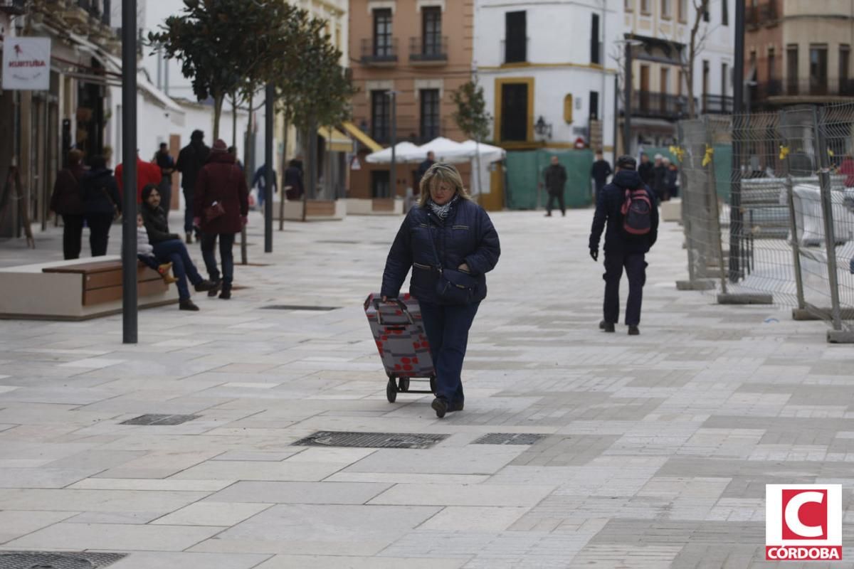 Peatones y veladores vuelven a Capitulares