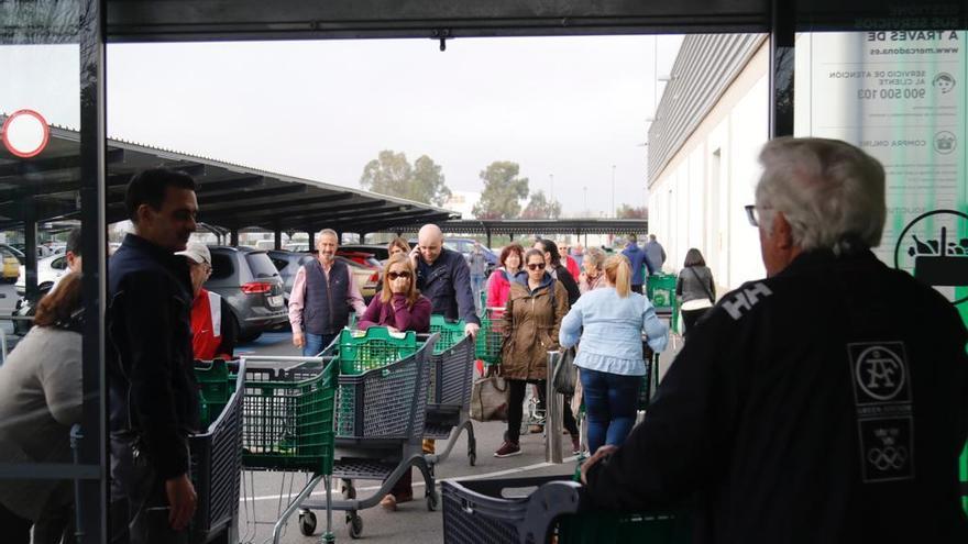 La patronal de los supermercados garantiza el suministro en Córdoba y llama a la calma