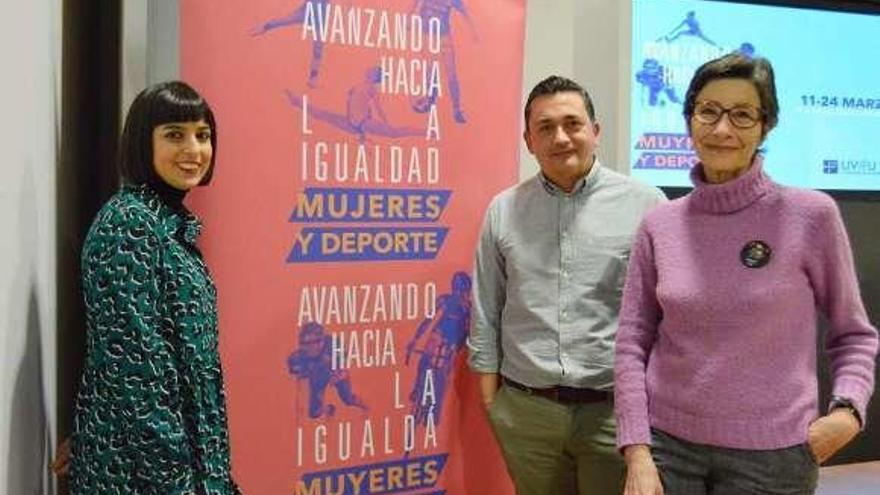 Natalia Alonso, Fernando Villacampa y Mercedes González.