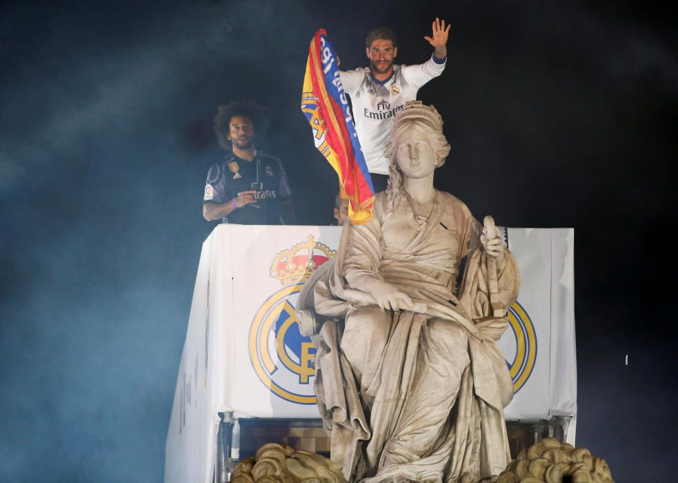 Fiesta del Real Madrid en Cibeles