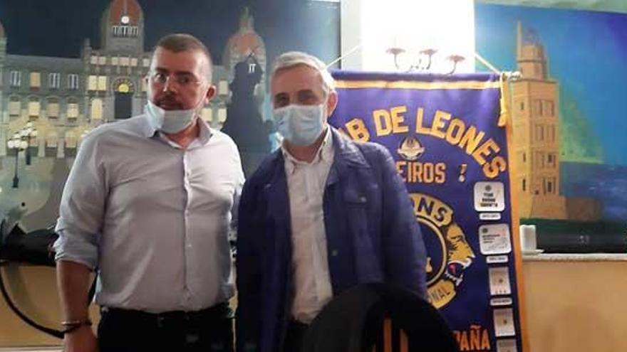 El Club de Leones distingue al presidente de la Asociación Gallega de Anestesistas