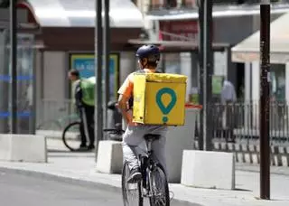 Un juez de Palma declara trabajadores de Glovo a 329 falsos autónomos