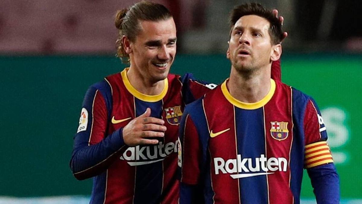 Griezmann y Messi celebran un gol esta temporada.