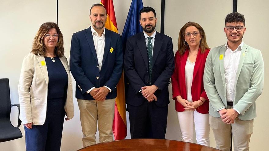 La Casa del Poble de la Font de la Figuera vuelve a las manos del pueblo