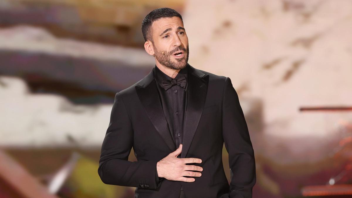 El actor Miguel Ángel Silvestre en la 39 edición de los Premios Goya de la Academia de Cine que se celebra este sábado en el Palacio de Congresos y Exposiciones de Granada