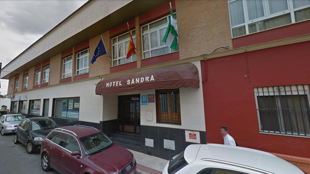 Los migrantes serán alojados en el Hotel Sandra de Alcalá de Guadaíra