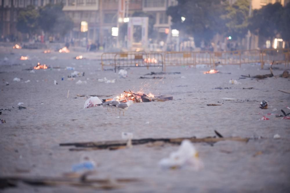 Así transcurrió la noche y amanecieron las playas