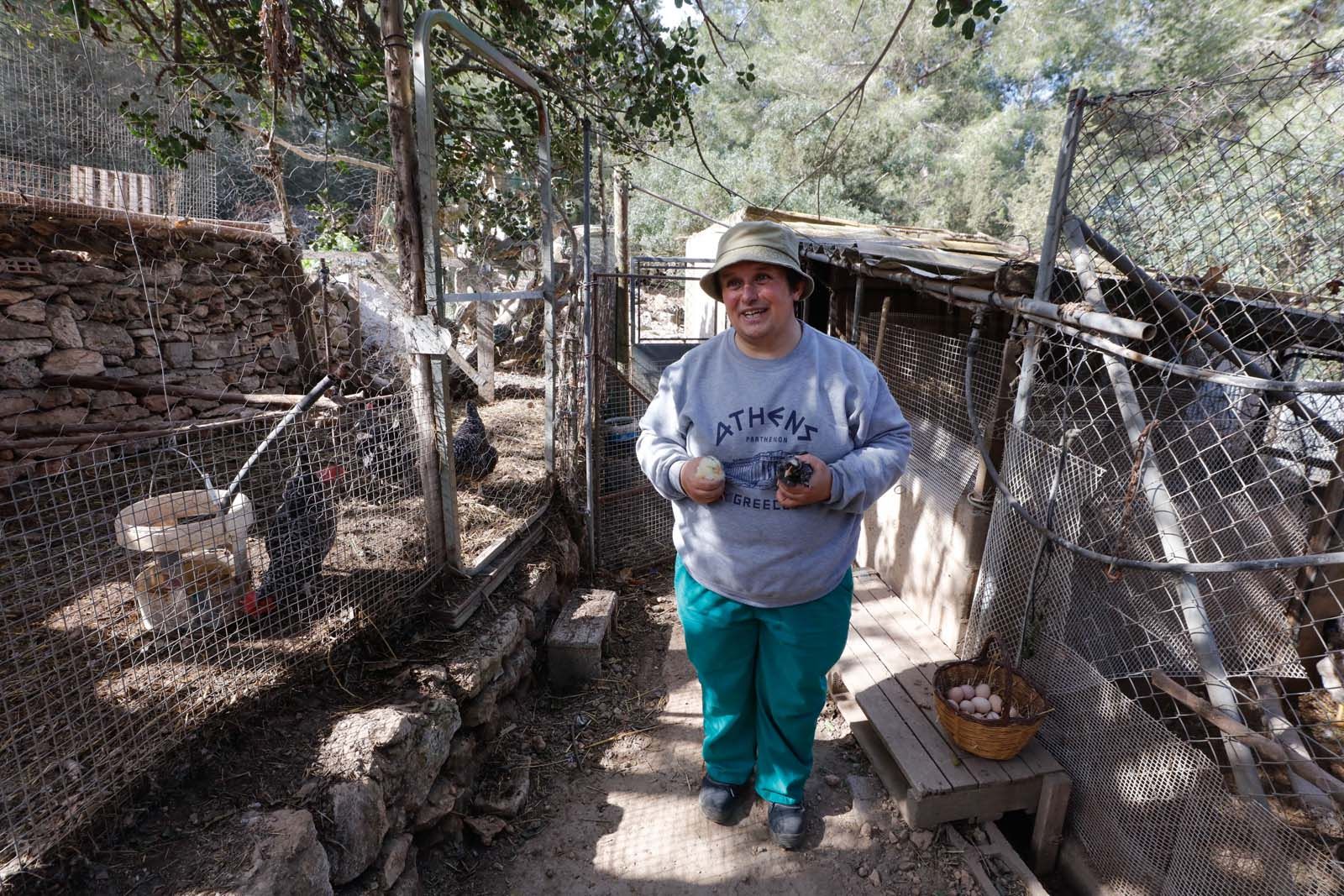 Vicent Cardona, el granjero más solidario de Sant Josep