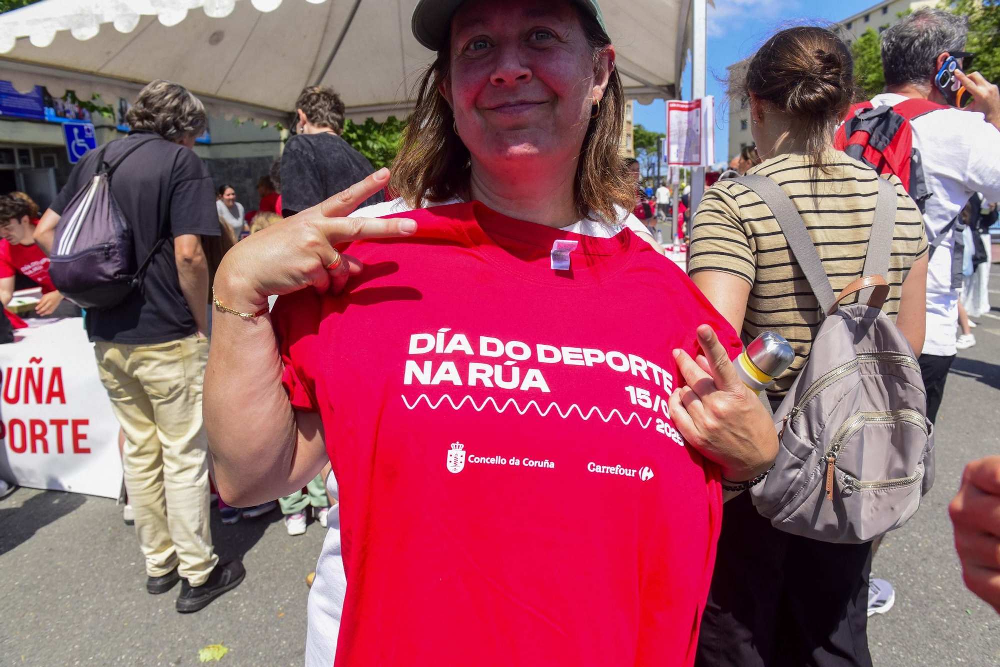 Miles de personas participan en el Día del Deporte en la Calle