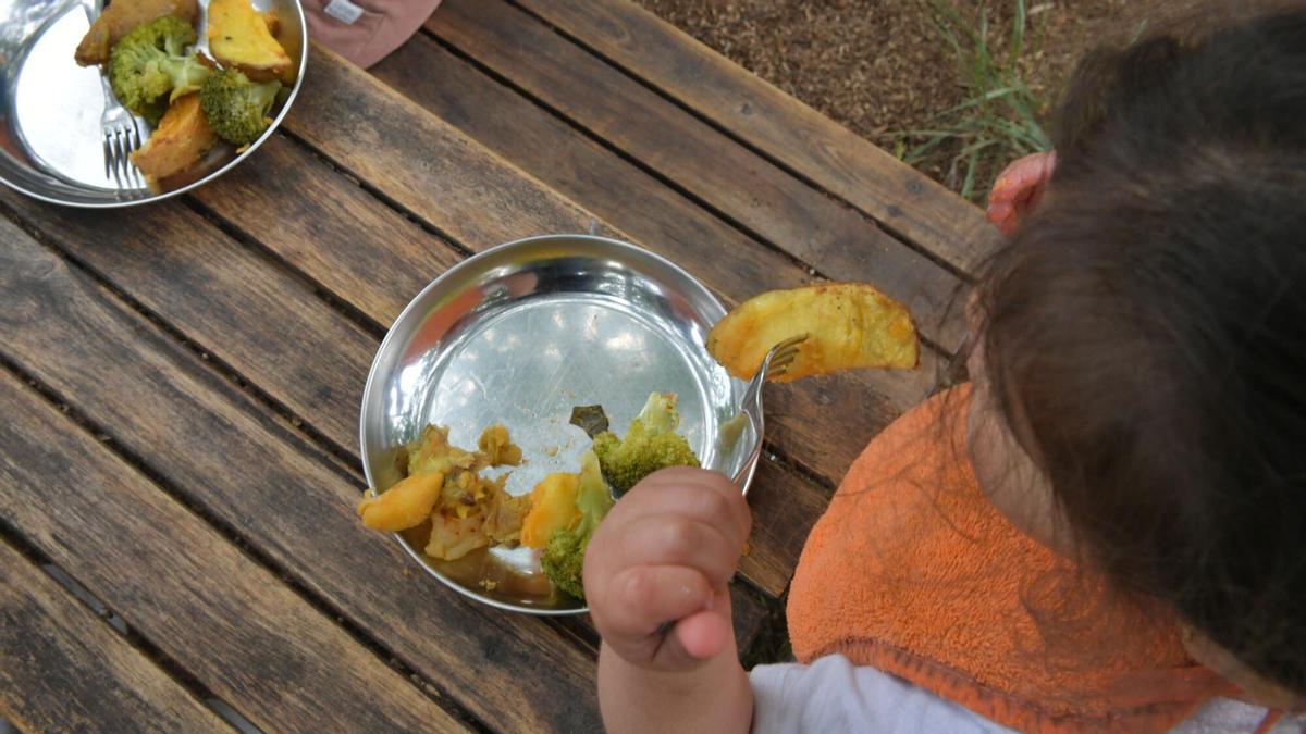Las escuelas infantiles de A Coruña se adelantan al decreto del Gobierno de comidas saludables: "Mellor que o que ofertamos xa non hai"