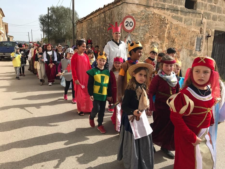 Los colegios celebran las Ruetes de Carnaval