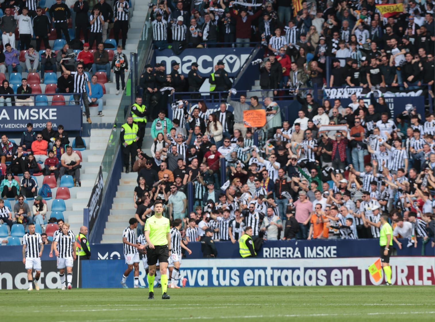 El Levante UD - Castellón, en imágenes