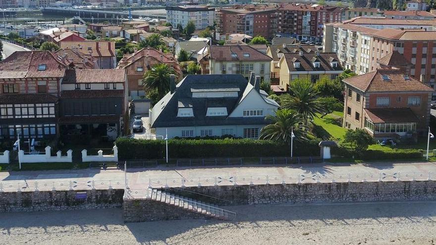 Entramos en la casa de lujo más visitada de Asturias