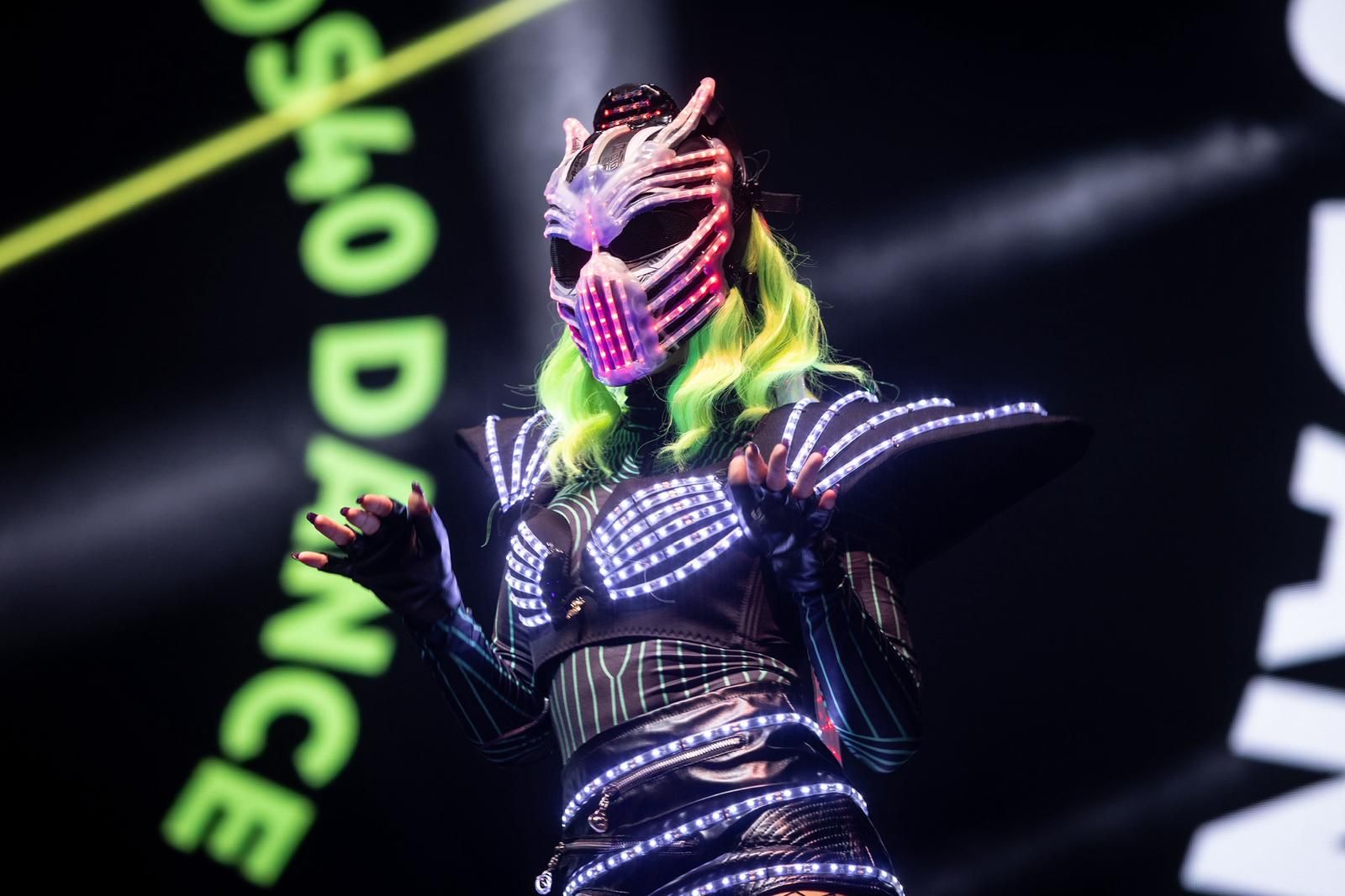 EN IMÁGENES | La música electrónica resuena en la plaza del Pilar con Los 40 Independance