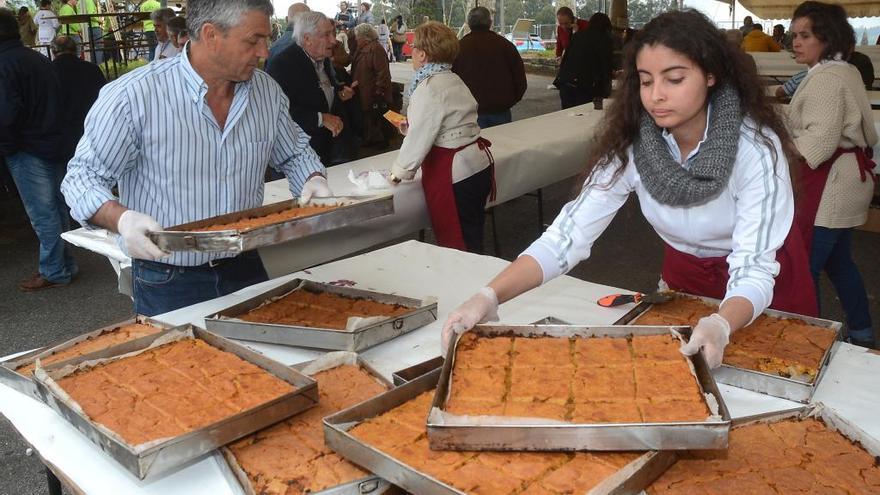 Salcedo prepara la Festa da Empanada de Millo