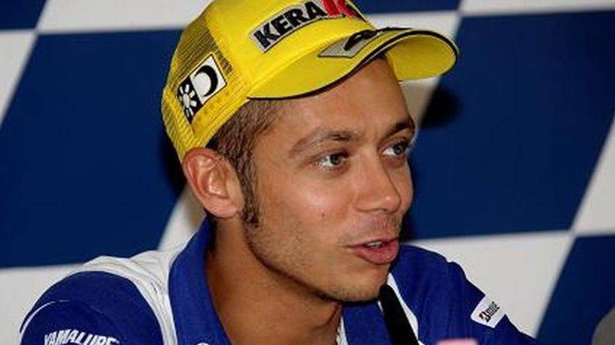 Rossi: &quot;Si llueve, sabemos que seremos competitivos&quot;