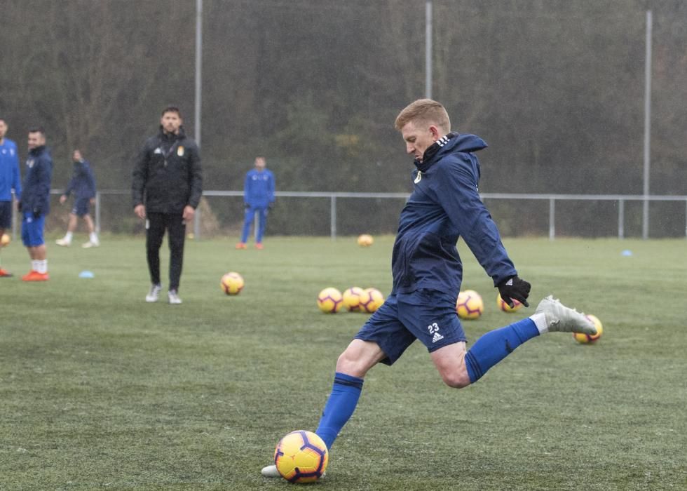 Entrenamiento del Real Oviedo en Tensi