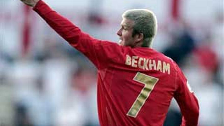 Beckham entra en la convocatoria de Capello