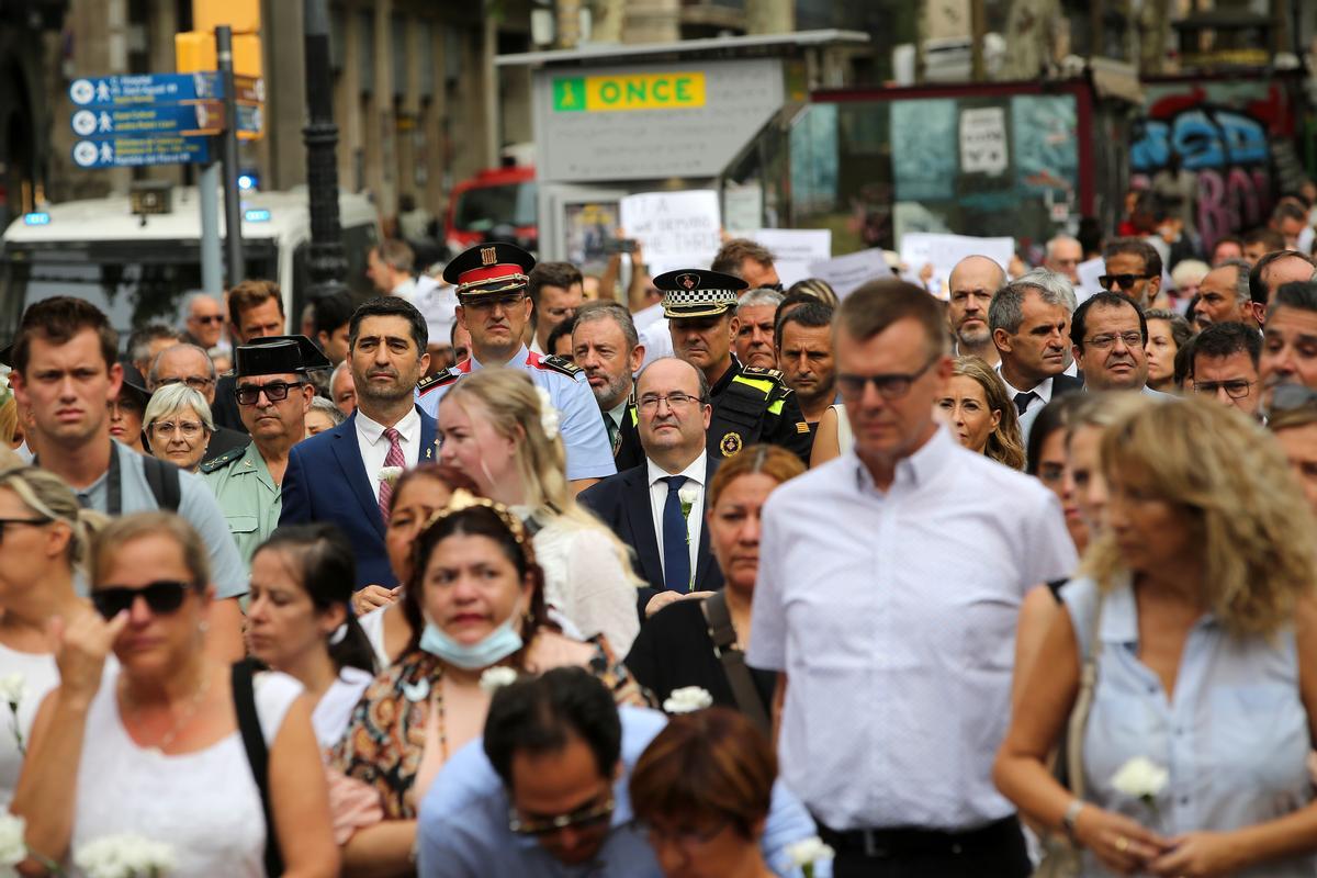 Homenaje a las víctimas del atentado del 17-A, en Barcelona