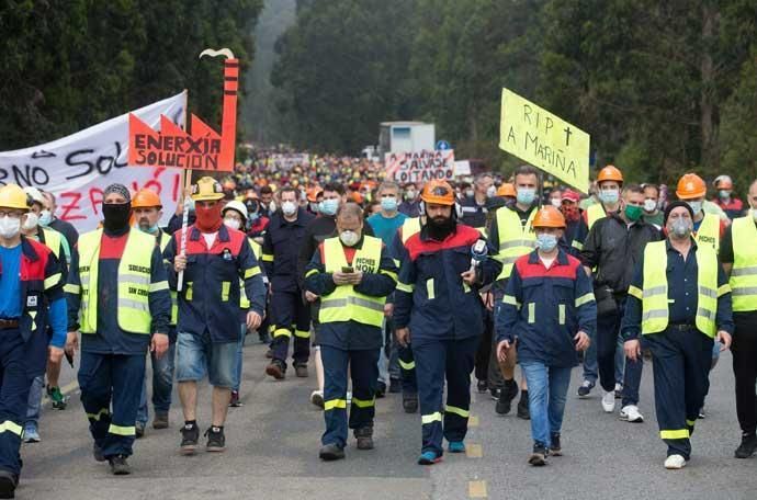 Protestas contra los despidos en Alcoa San Cibrao