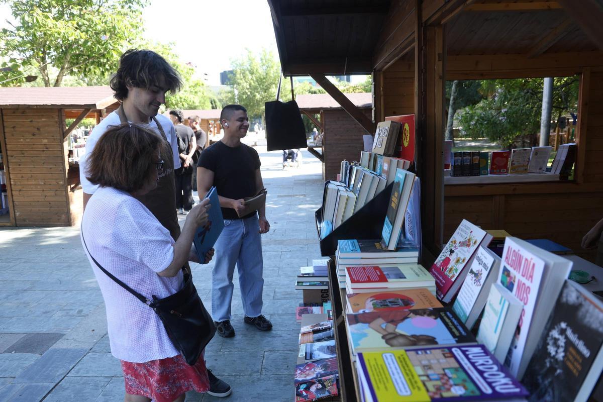 El parque Miguel Hernández es el epicentro de la actividad.