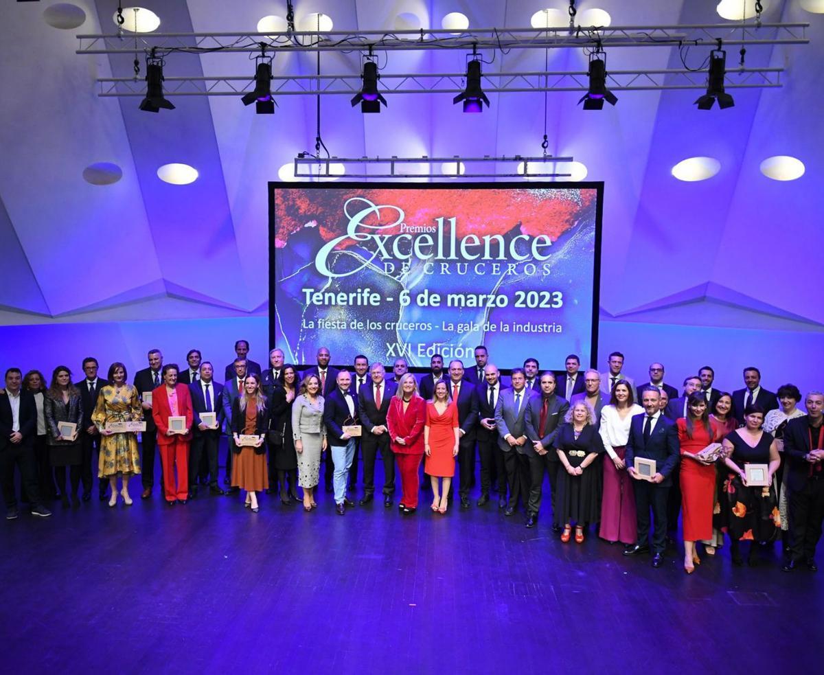 Un momento de la Gala de los Premios Excellence de Cruceros, celebrada ayer en Santa Cruz de Tenerife. | | E.D.